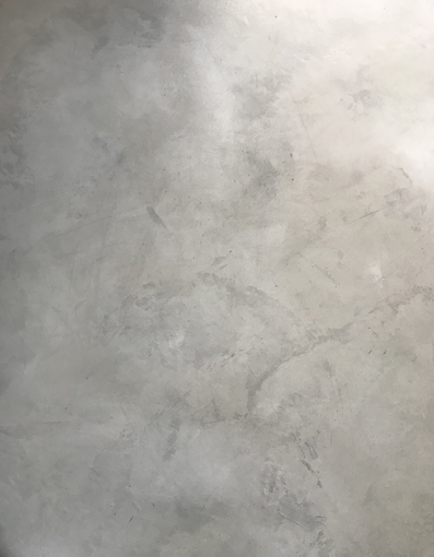 Moirage en Gros plan pour un Béton Ciré gris clair réalisé par Georges Cateland en Gironde