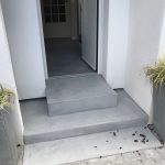 Marches d'entrée de maison en Béton Ciré, à Bordeaux