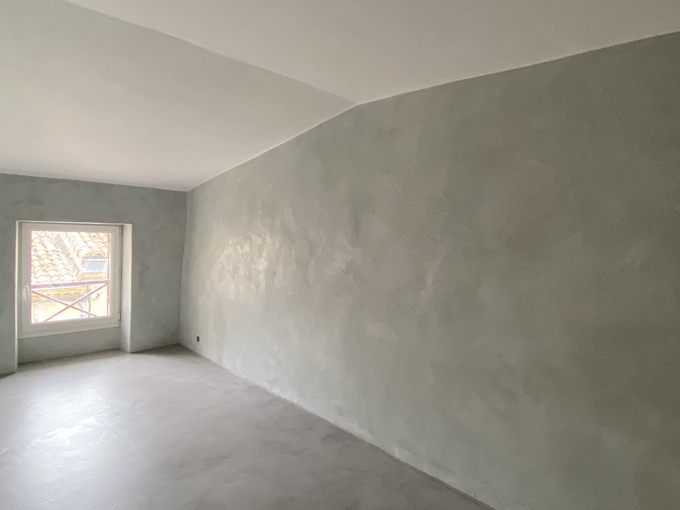 Mur d'une maison ancienne du Médoc en Béton Ciré