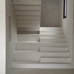 Escalier Béton Ciré blanc